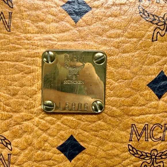 MCM Visetos Monogram Boston Women's Bag w/Crossbody Strap - Picture 6 of 11